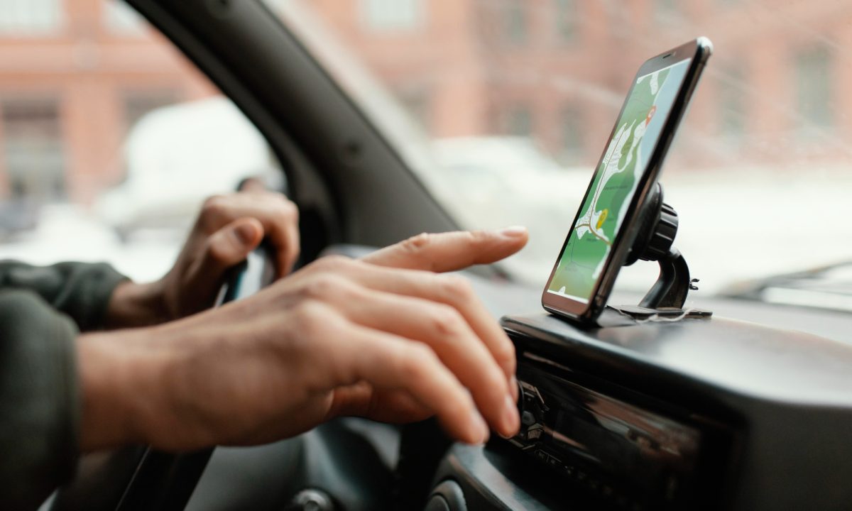 O Superior Tribunal de Justiça protege o direito dos condutores de aplicativos de transporte a revisar decisões automatizadas.