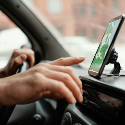 O Superior Tribunal de Justiça protege o direito dos condutores de aplicativos de transporte a revisar decisões automatizadas.