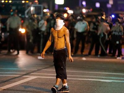 O direito de manifestação só pode ser exercido plenamente em um contexto democrático.