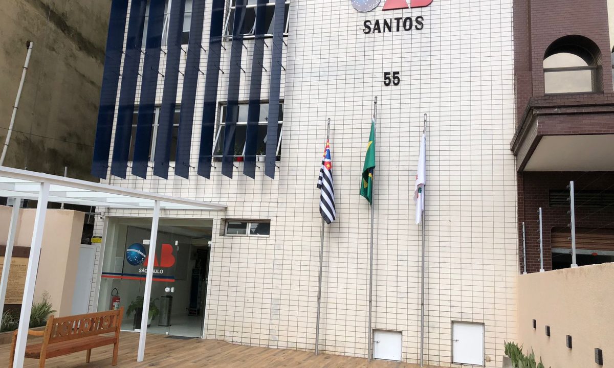 A Ordem dos Advogados do Brasil em Santos está emitindo um aviso sobre o aumento de golpes perpetrados por indivíduos que se fazem passar por advogados.