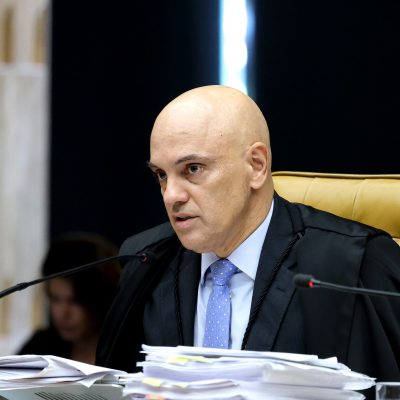 Supremo Tribunal Federal permite a apreensão de celular em situações de divulgação ilegal de diálogos.