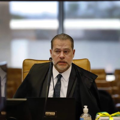 ADPF não possui competência para revisar a decisão do STJ em relação ao crédito fiscal, determina o Supremo Tribunal Federal.