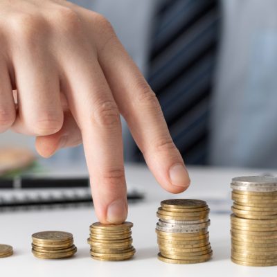 A pensão não pode ser diminuída sem comprovação da alteração na situação financeira.