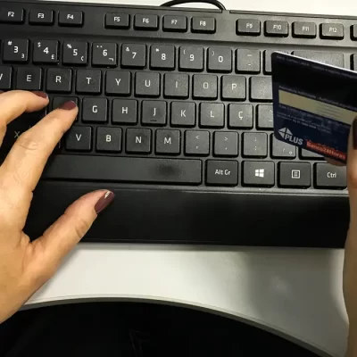 Funcionária de banco pode requerer execução de ação conjunta decidida em 2011, conforme decisão do TST.
