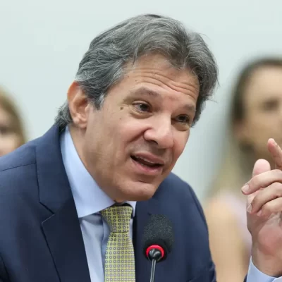 O candidato não pode ser responsabilizado por infrações de direitos autorais cometidas por seus apoiadores.