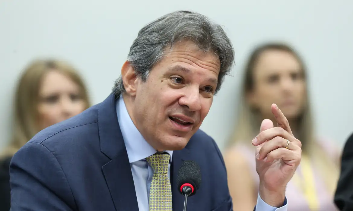 O candidato não pode ser responsabilizado por infrações de direitos autorais cometidas por seus apoiadores.