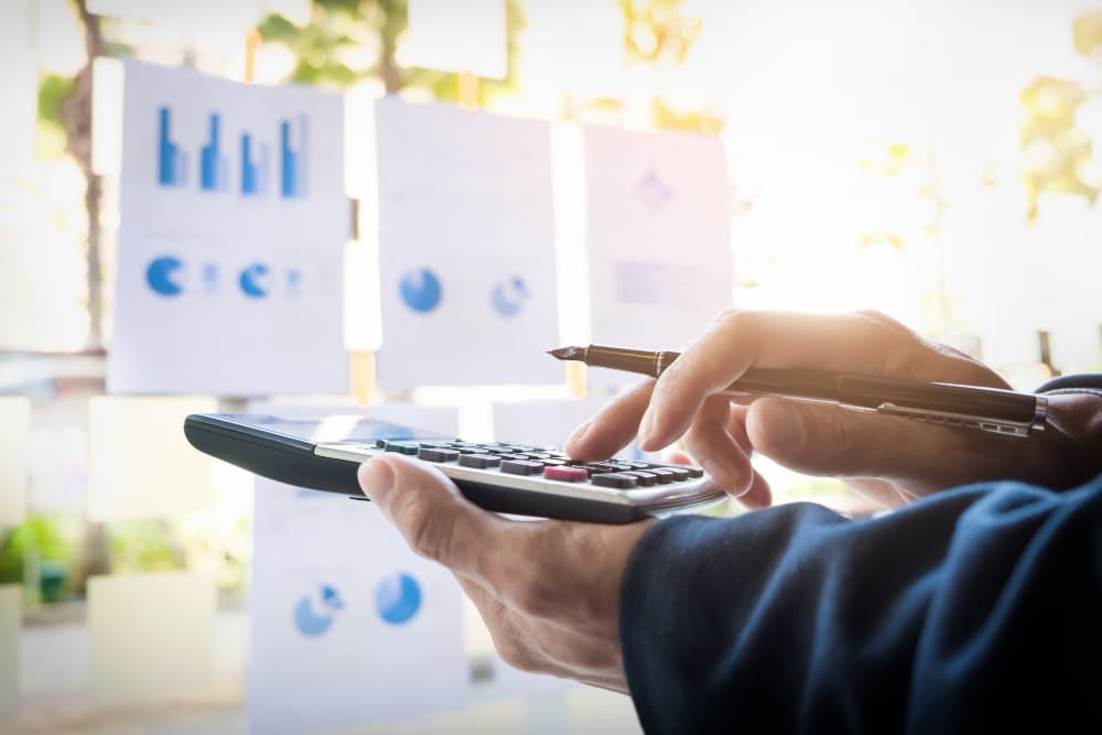 Devolução do Imposto sobre Bens e Serviços (IBS) e da Contribuição sobre Bens e Serviços (CBS) e possibilidade de não aplicação do artigo 166 do Código Tributário Nacional (CTN).