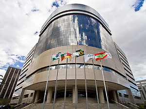 Conselho Nacional de Justiça cancela suspensão de juízes do Tribunal Regional Federal da 4ª Região por envolvimento na operação ‘lava jato’