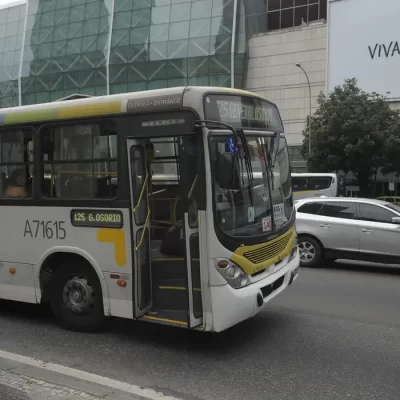 Domínio do crédito de passagens eletrônicas no sistema de transporte público.