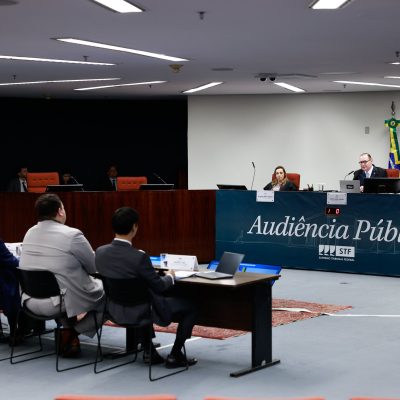 O Ministério está a favor de um software nacional com capacidade invasiva para impedir a ação de sistemas estrangeiros.
