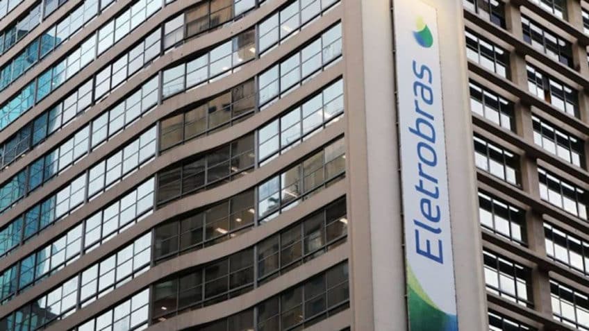 Responsabilidade civil dos integrantes do conselho de supervisão em companhias públicas.