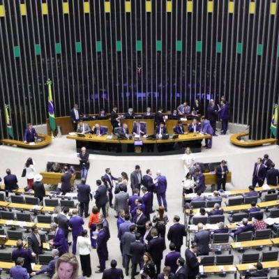A Câmara dos Deputados aprovou a regulamentação da reforma tributária.