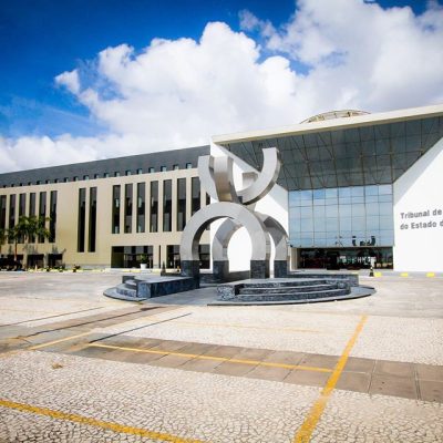 A Corregedoria Nacional de Justiça ordena uma inspeção extraordinária no Tribunal de Justiça da Bahia.
