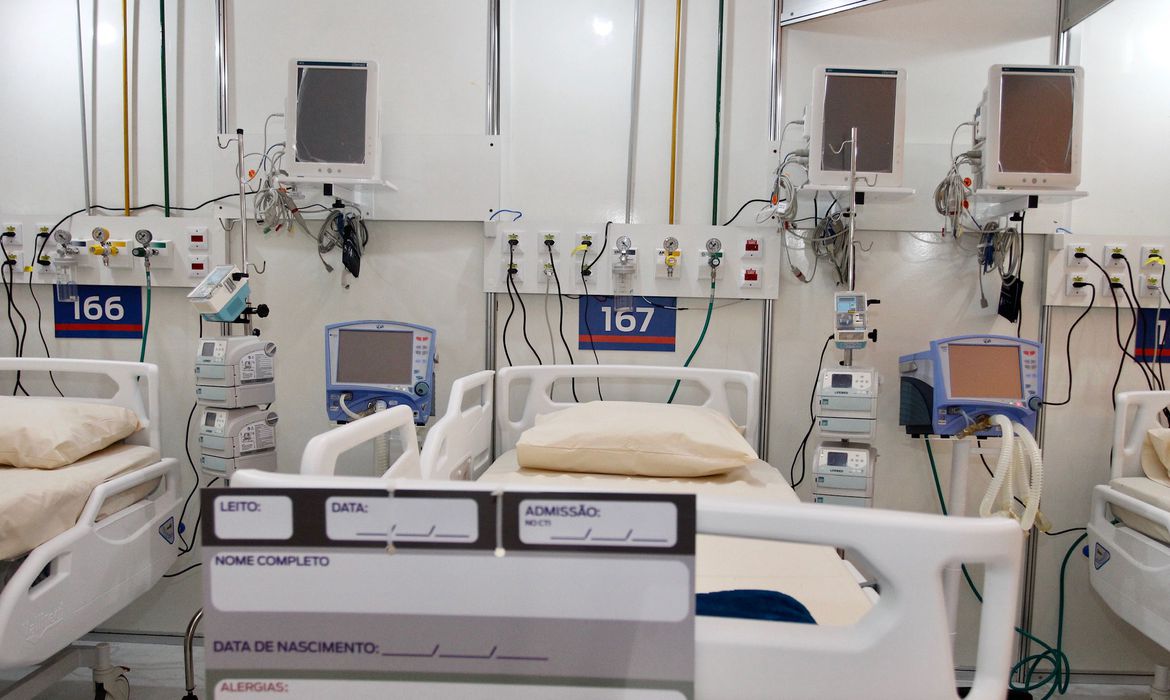 A reforma tributária dá prioridade à tributação de dispositivos médicos vendidos, enquanto prejudica a tributação da locação.
