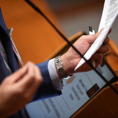 Segundo decisão do Superior Tribunal de Justiça, a produção antecipada não necessariamente está condicionada à utilidade da prova.