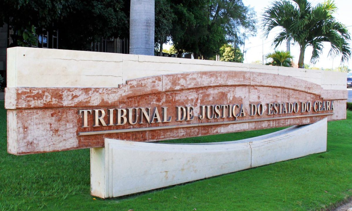 A folga na Justiça cearense no dia do aniversário é considerada adequada e justificável.