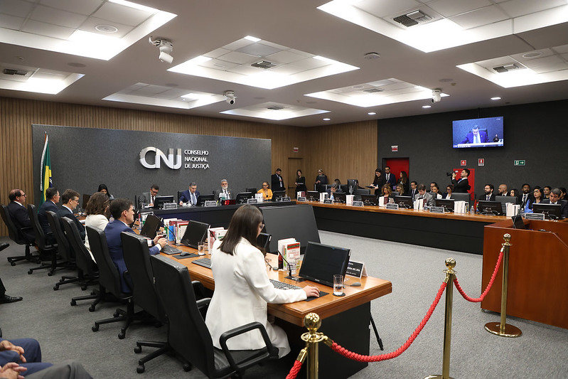 Enam tem a possibilidade de ser utilizado como substituto da fase inicial dos processos seletivos para ingresso na carreira da magistratura.