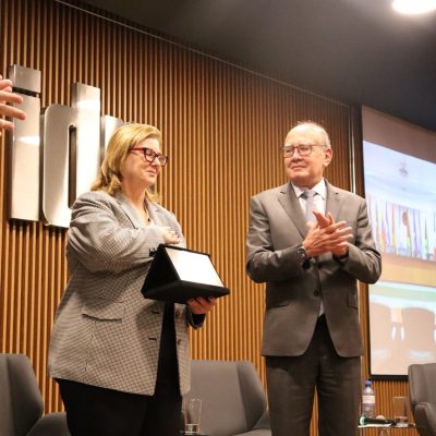 O Presidente da CIDH foi agraciado com o título de doutor honoris causa pelo IDP.