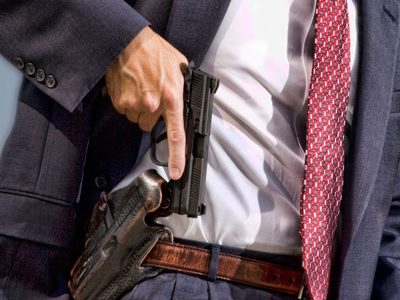 O projeto propõe a incorporação da legítima defesa em situações de invasão de residências ao Código Penal.