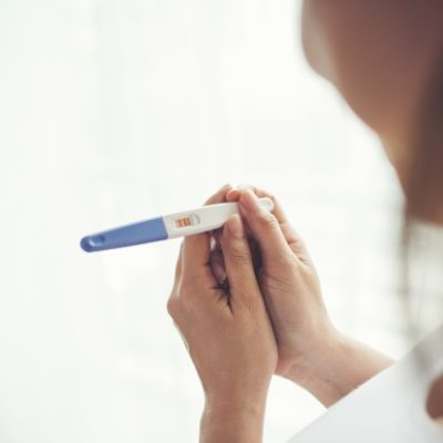 Será que a exigência de realização de teste de gravidez no momento da demissão caracteriza discriminação?